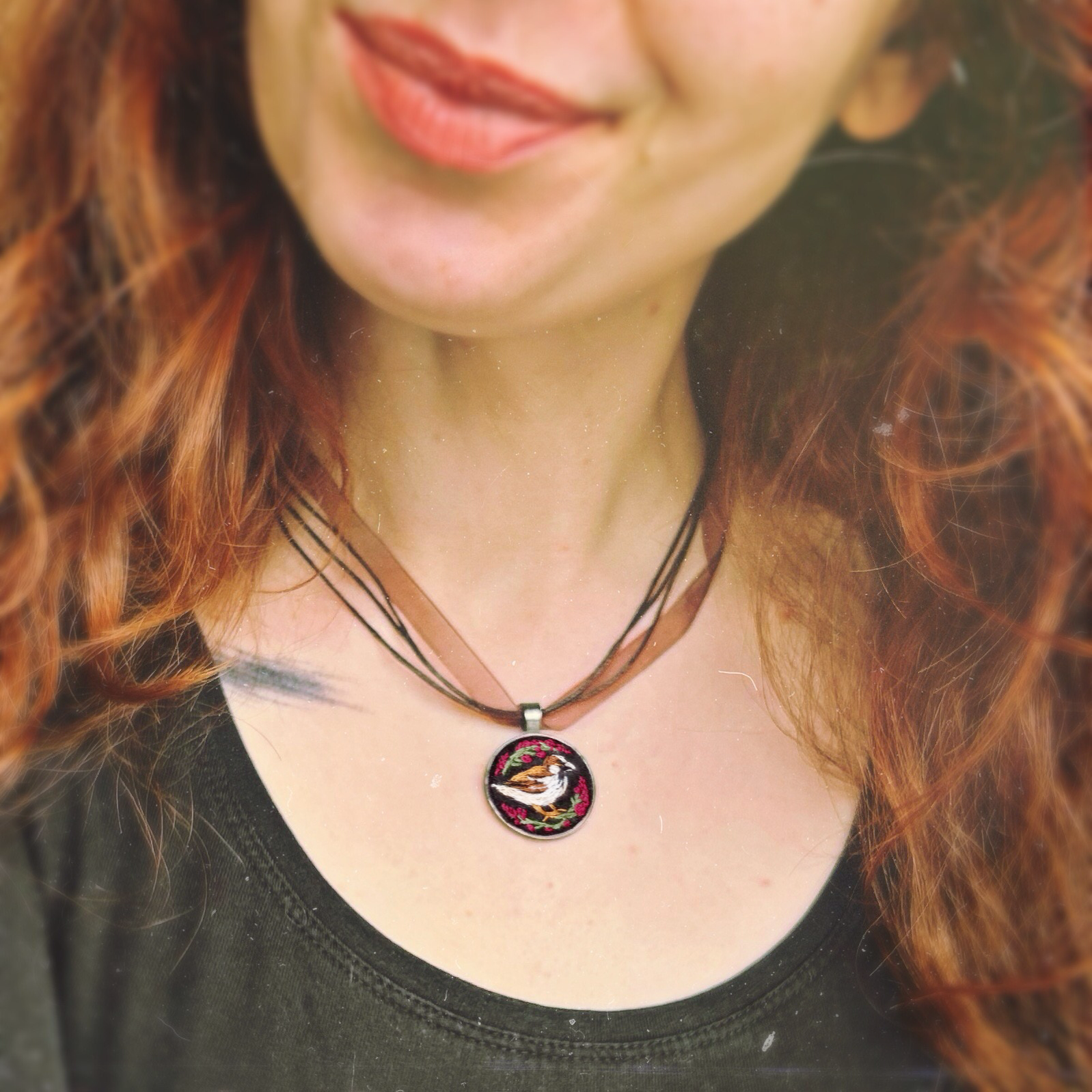 Haftowana biżuteria na zamówienie - obrazek 17