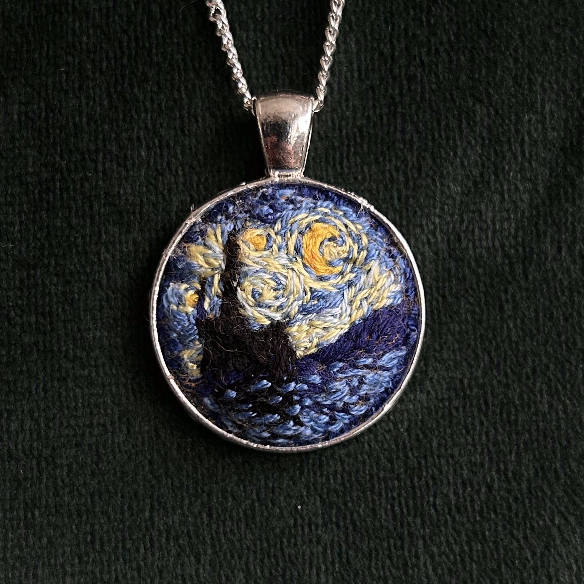 Haftowana biżuteria na zamówienie - obrazek 6