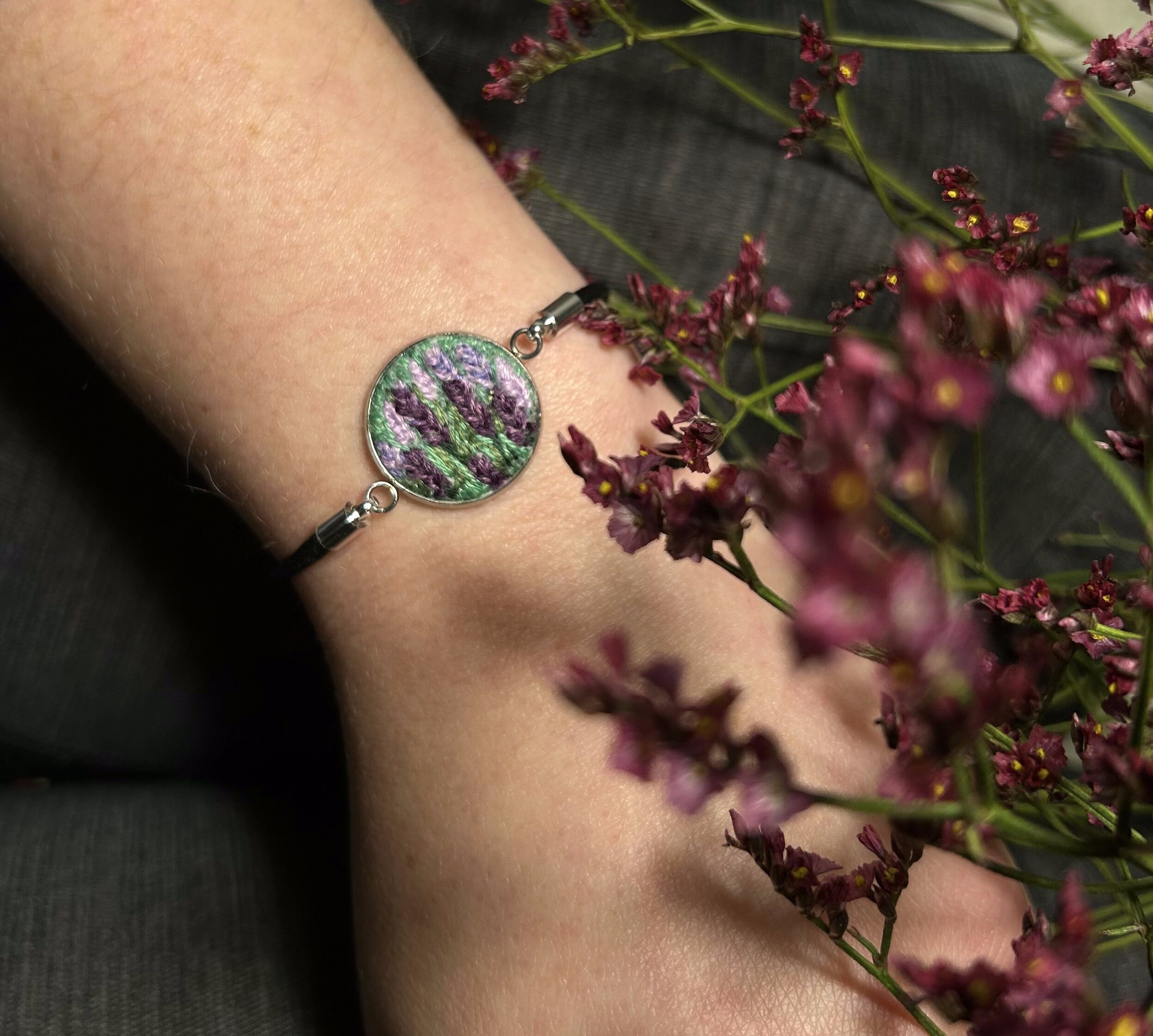 Bransoletka haftowane kwiaty natura rękodzieło - obrazek 2